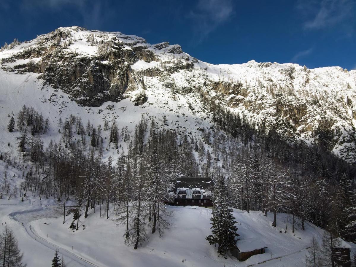 Erjavceva Mountain Hut At Vrsic Pass Ξενοδοχείο Kranjska Gora Εξωτερικό φωτογραφία